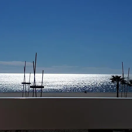 דירה Les Pieds Dans L'eau Et Au Soleil... *